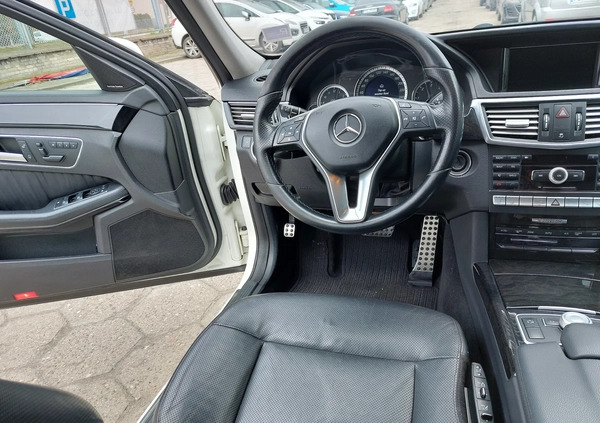 Mercedes-Benz Klasa E cena 45000 przebieg: 277891, rok produkcji 2010 z Zamość małe 352